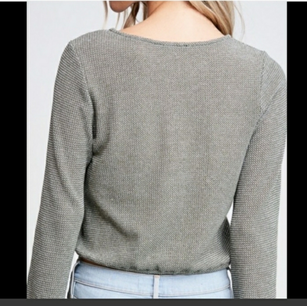 ☘️🍸Olive crop top! - Picture 8 of 8